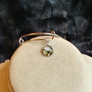 Handmade bangle bracelet